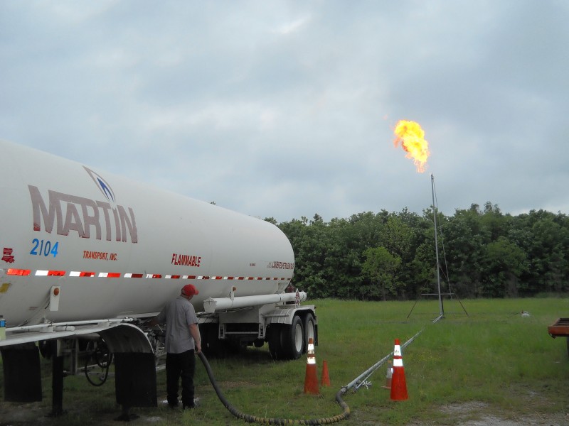 Flaring all LPG trailers down